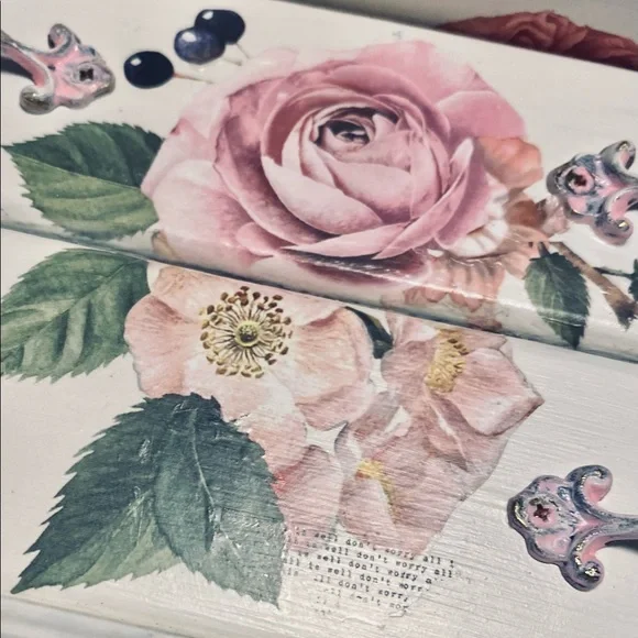 French Country “Shabby Chic” Wood Jewelry Box Jewelry Box - Picture 11 of 15